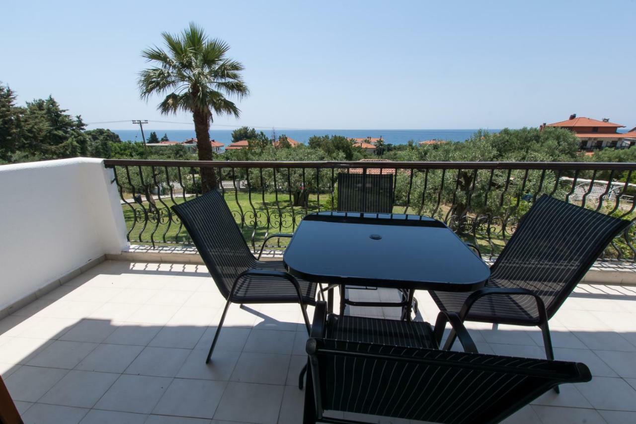 Villa Katerina'S Garden Mola Kaliva Exterior foto
